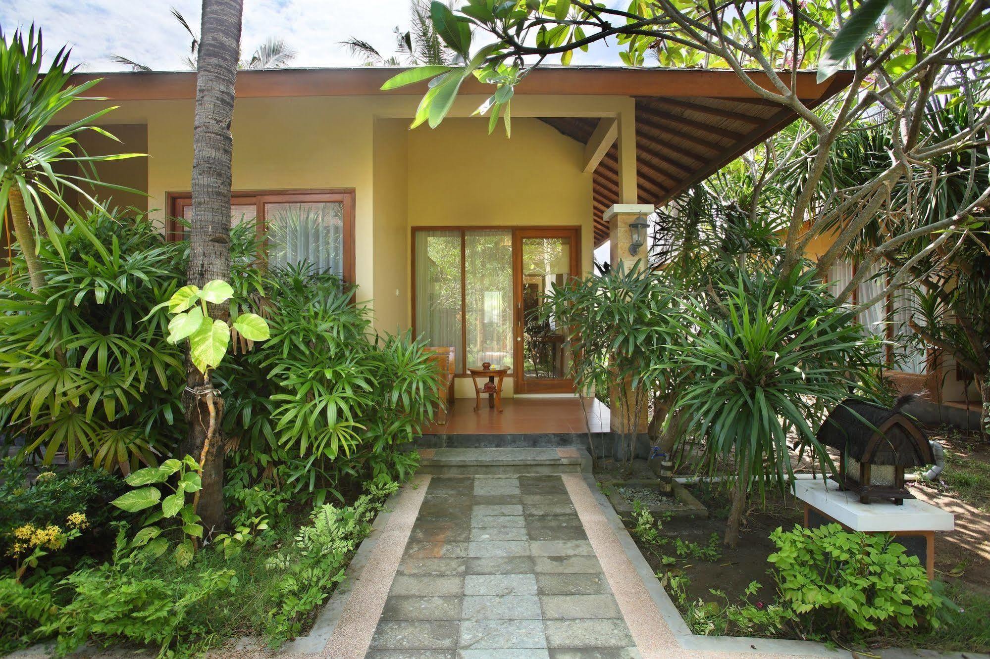 Villa Grasia Quần đảo Gili Ngoại thất bức ảnh